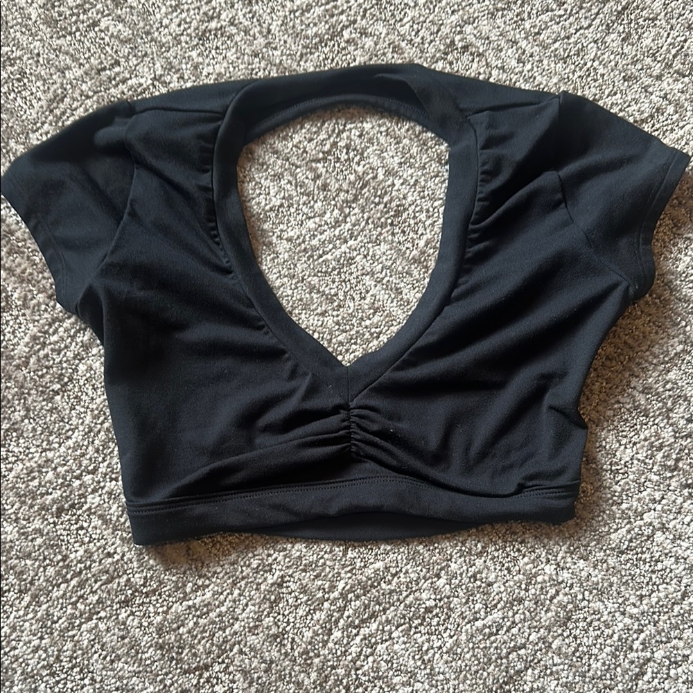 Bombshell Sportswear Black Ruched Cap Sleeve crop